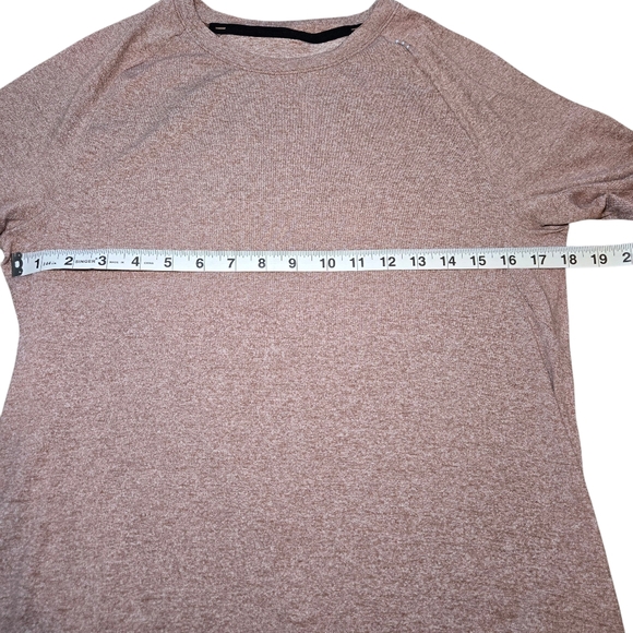 Men's Lululemon Drysense Mesh Short Sleeve - Heathered Burgundy - Picture 6 of 7